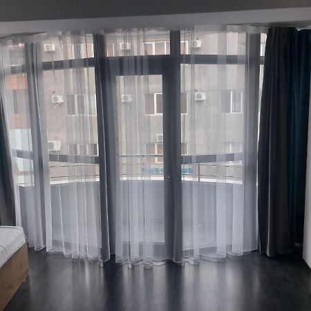 Friendly Hotel Ереван Экстерьер фото