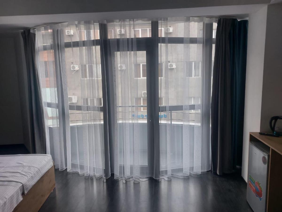 Friendly Hotel Ереван Экстерьер фото