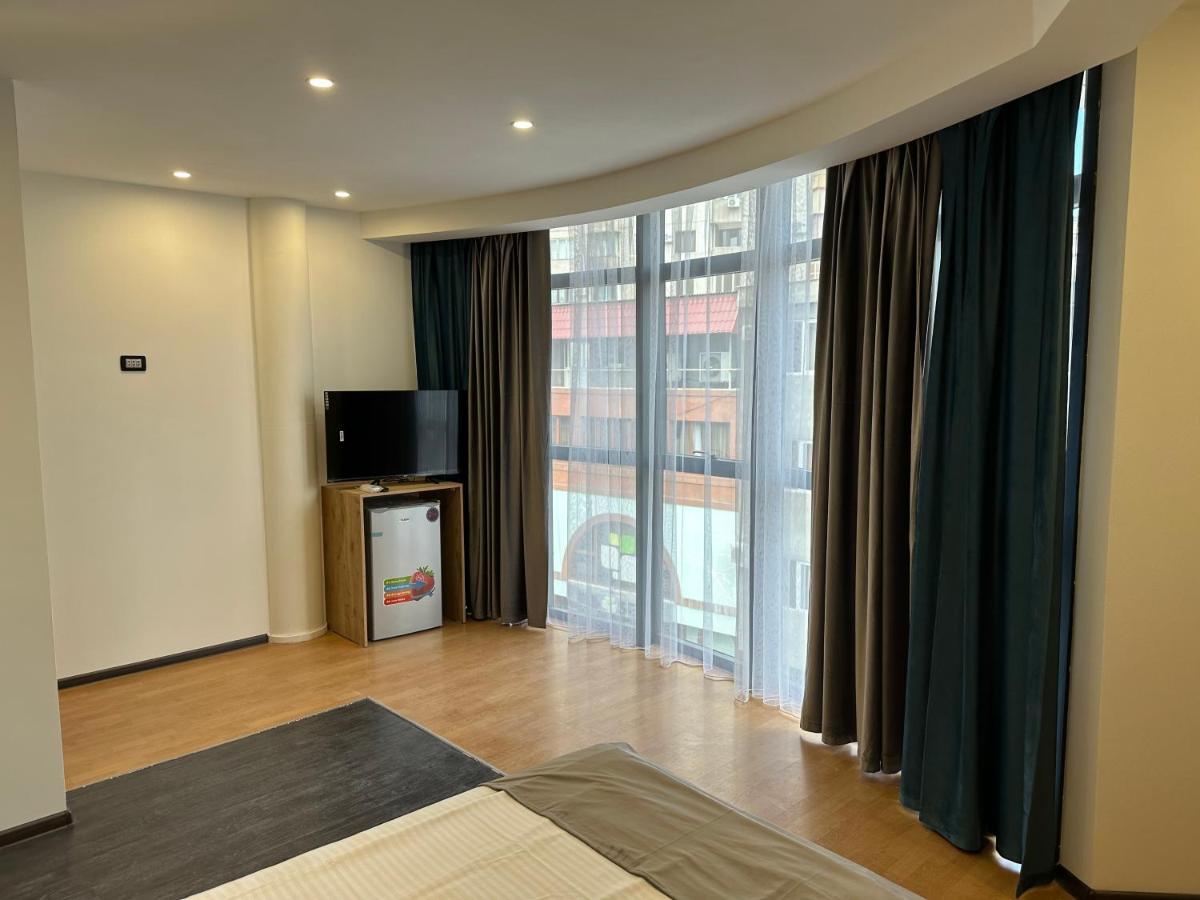 Friendly Hotel Ереван Экстерьер фото