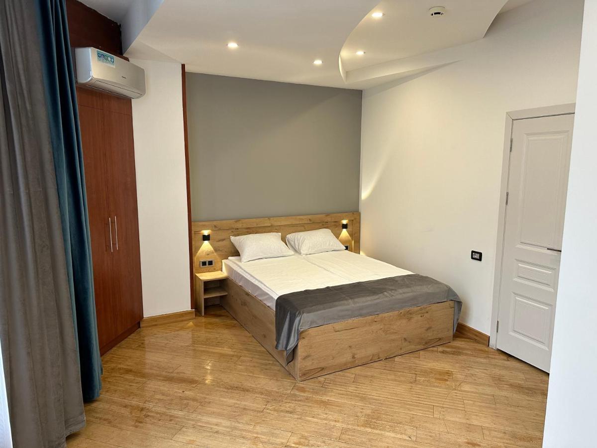Friendly Hotel Ереван Экстерьер фото