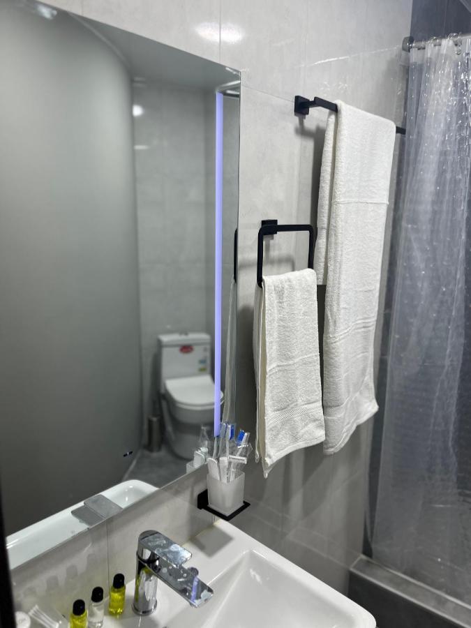 Friendly Hotel Ереван Экстерьер фото