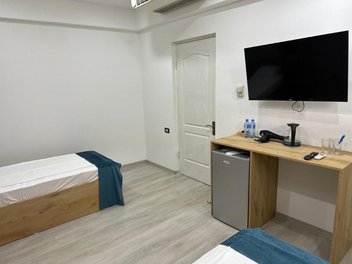 Friendly Hotel Ереван Экстерьер фото