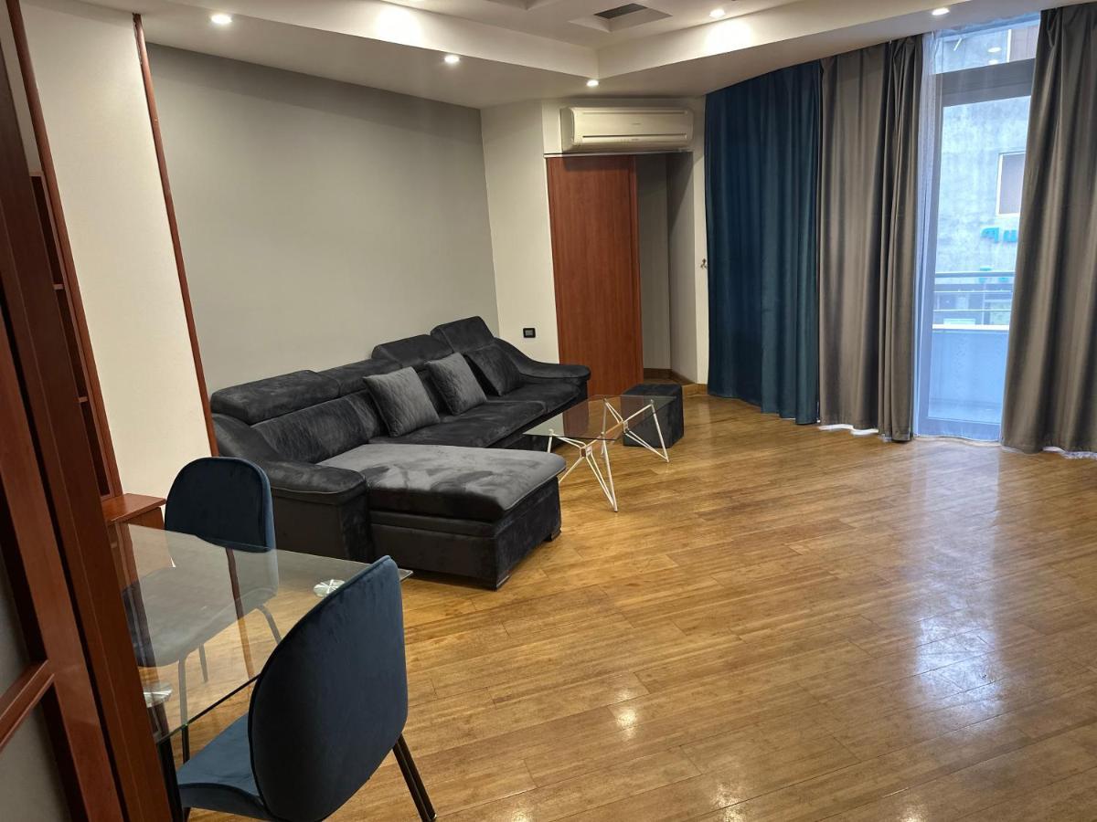 Friendly Hotel Ереван Экстерьер фото